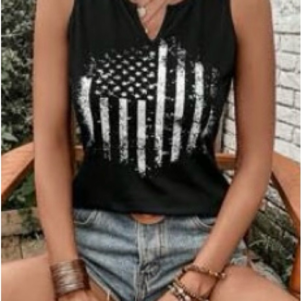 Black Graphic Sleeveless Top New
